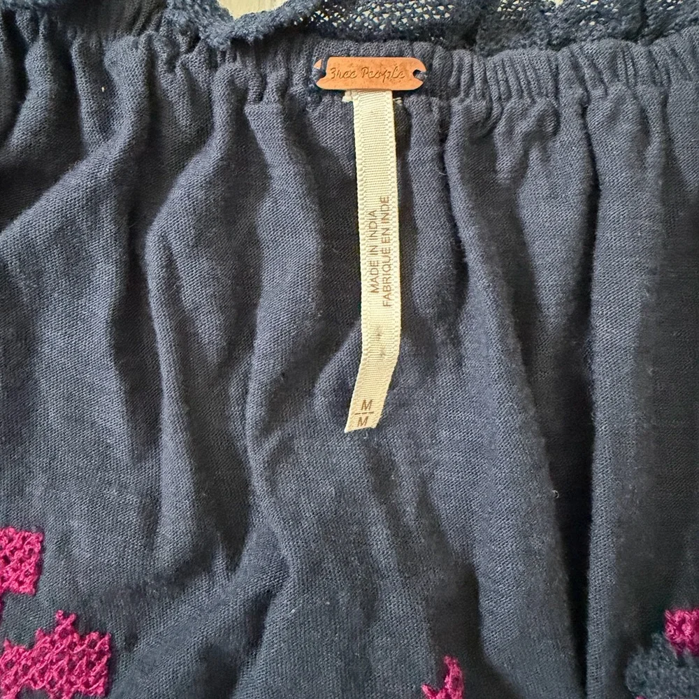 Free People Persuasion Embroidered Boho Floral Blouse size medium - Picture 7 of 14